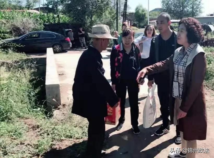 区妇联深入农村调研妇女创业工作,街道妇联妇女创新创业工作