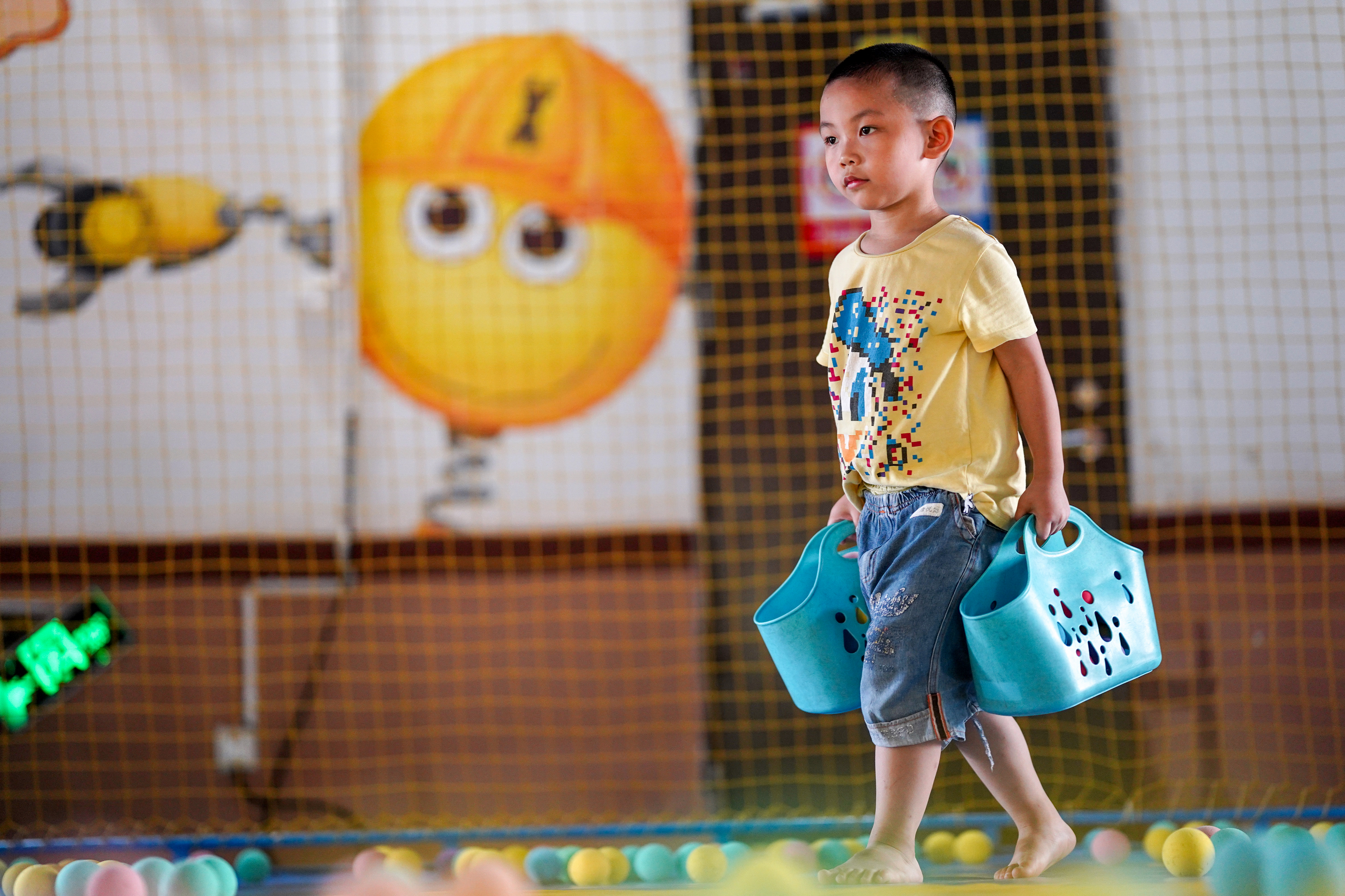 索尼适马851.4定焦镜头,适马85f1.4索尼微单