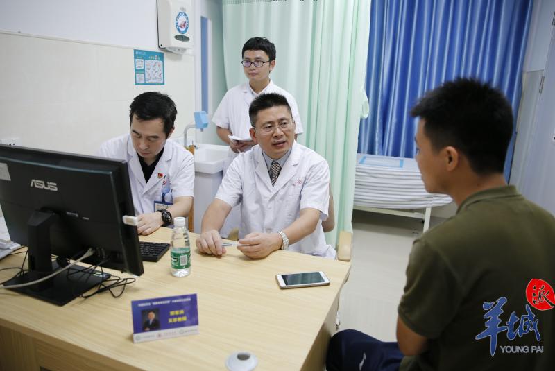 30岁男人异常发育,男性27岁发育异常