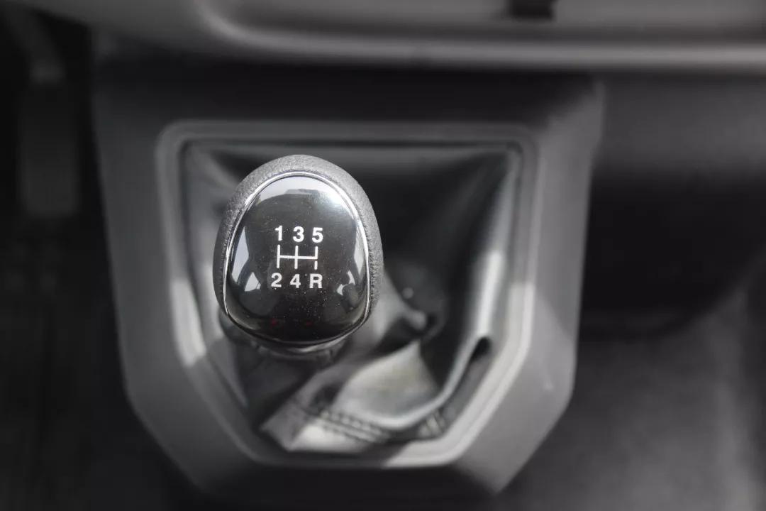 江铃特顺为啥卖旧车的多,新款国六江铃特顺到底能不能买