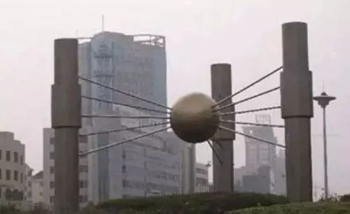 很有深度的雕塑,一般的雕塑