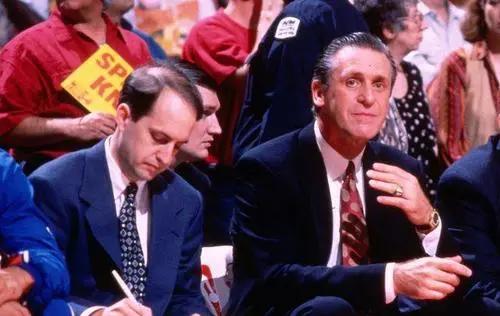 NBA纪实连载44：主宰94总决，乔丹不服者神经刀斯塔克斯是个疯子