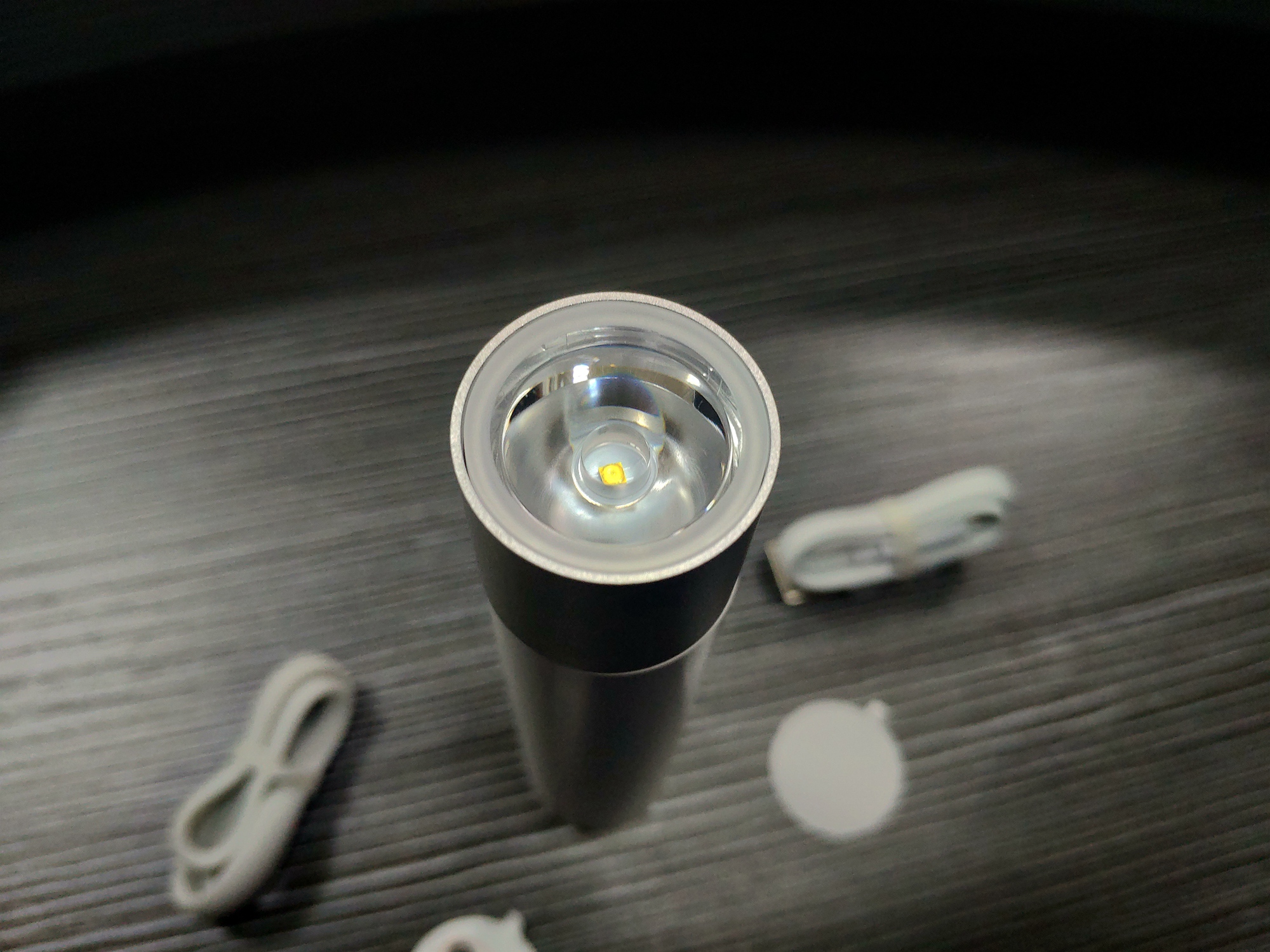 小米新款多功能手电筒,小米多功能手电筒