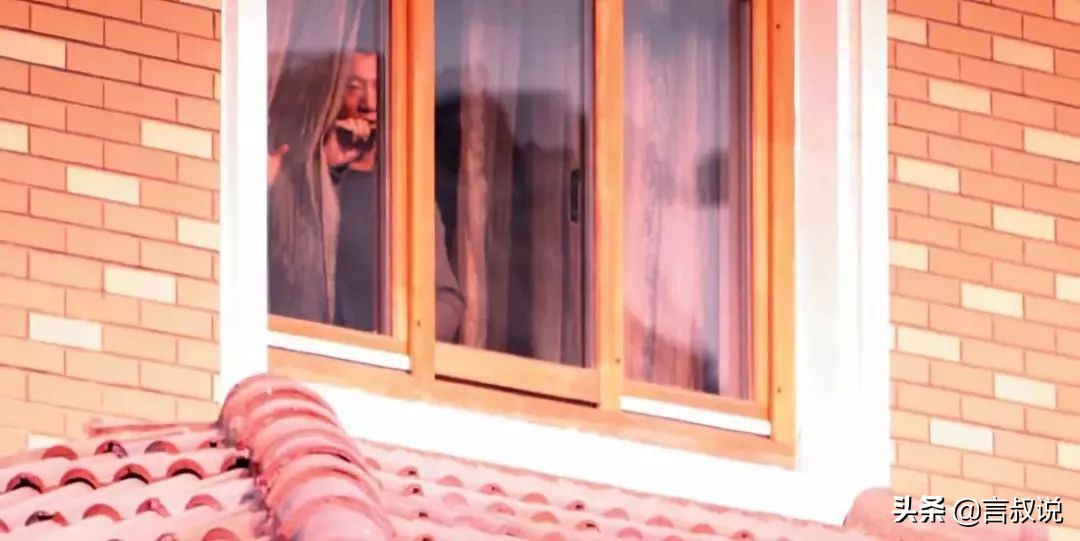 年轻左小青惊艳写真照,氧气女神左小青蜕变记