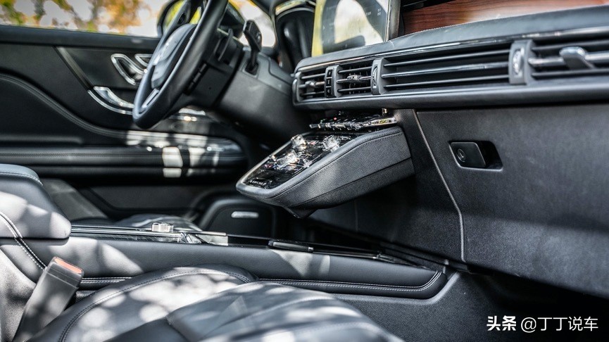 林肯冒险家驾驶感受与bba比较,试驾林肯冒险家第一视角