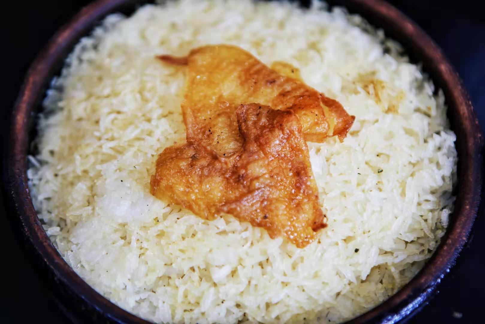 澳门吃葡国菜的地方,澳门美食一条街和葡国菜