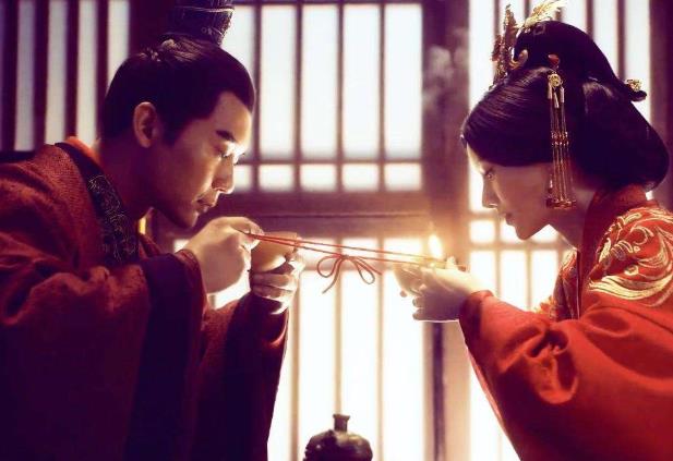 郭女皇和曹丕的关系,郭女王和曹丕