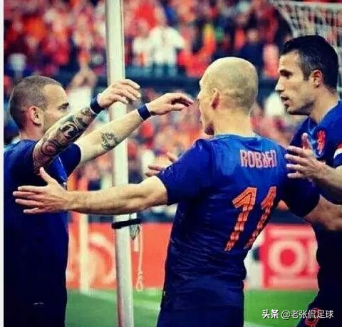 荷兰历史十大巨星排名,荷兰队历史排名前五的巅峰时刻