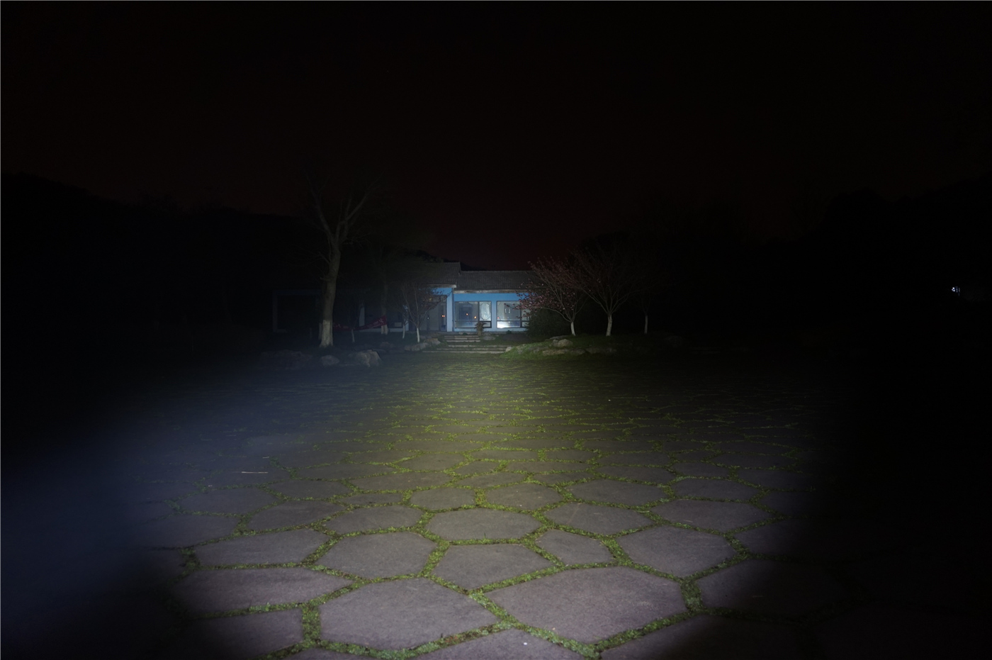 纳丽德p80手电使用时间测评,纳丽德手电p80测评