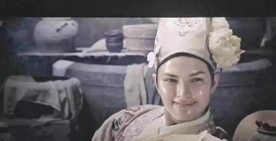 十大公认好用的水乳秋冬,秋冬怎样选水乳