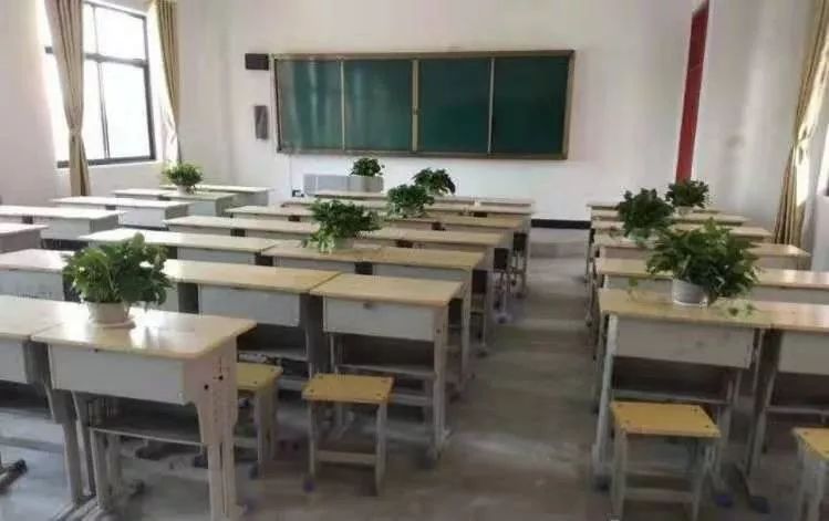 万安县二中视频,万安县二中