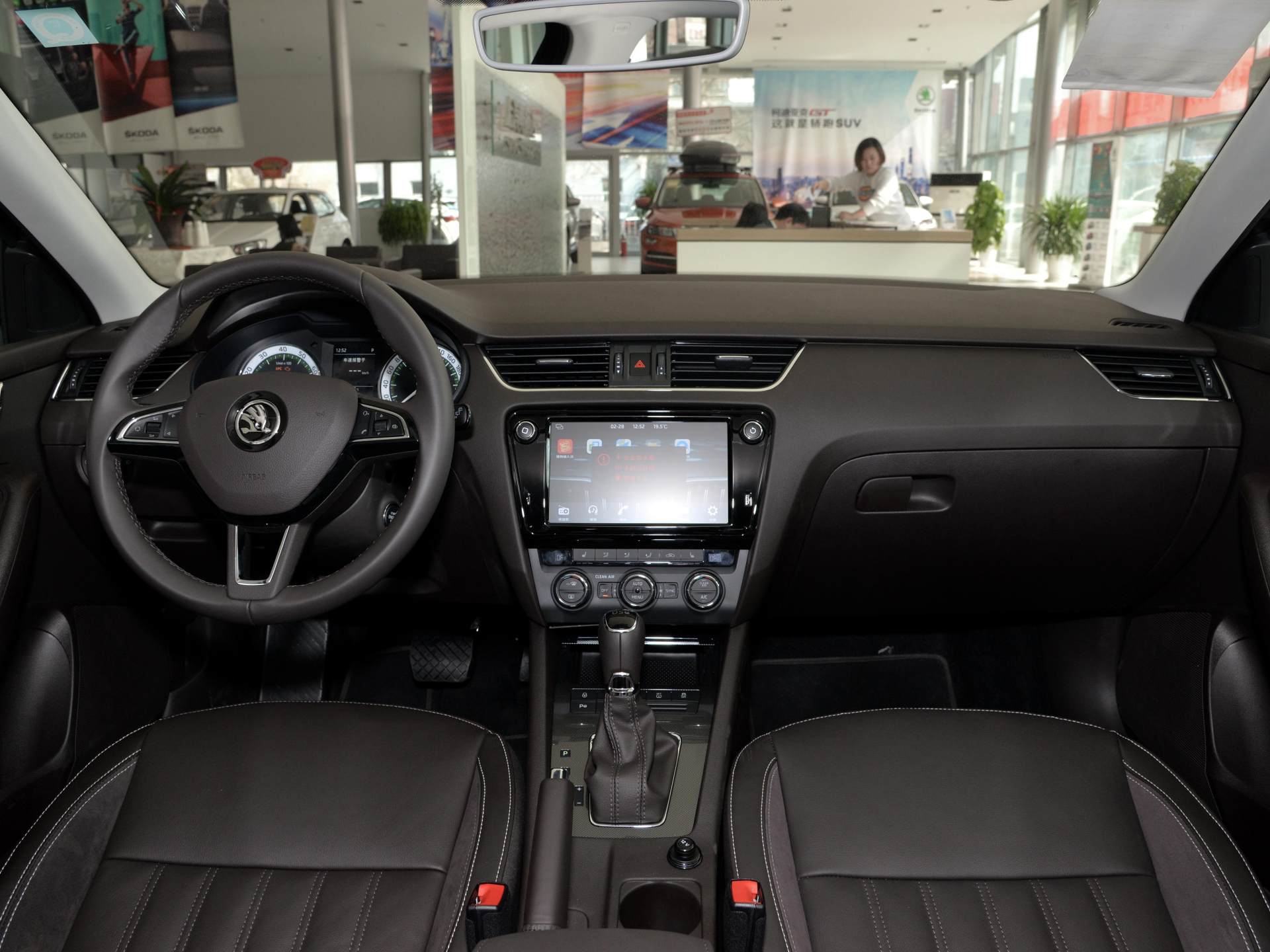 斯柯达明锐旅行版实车,德系瓦罐