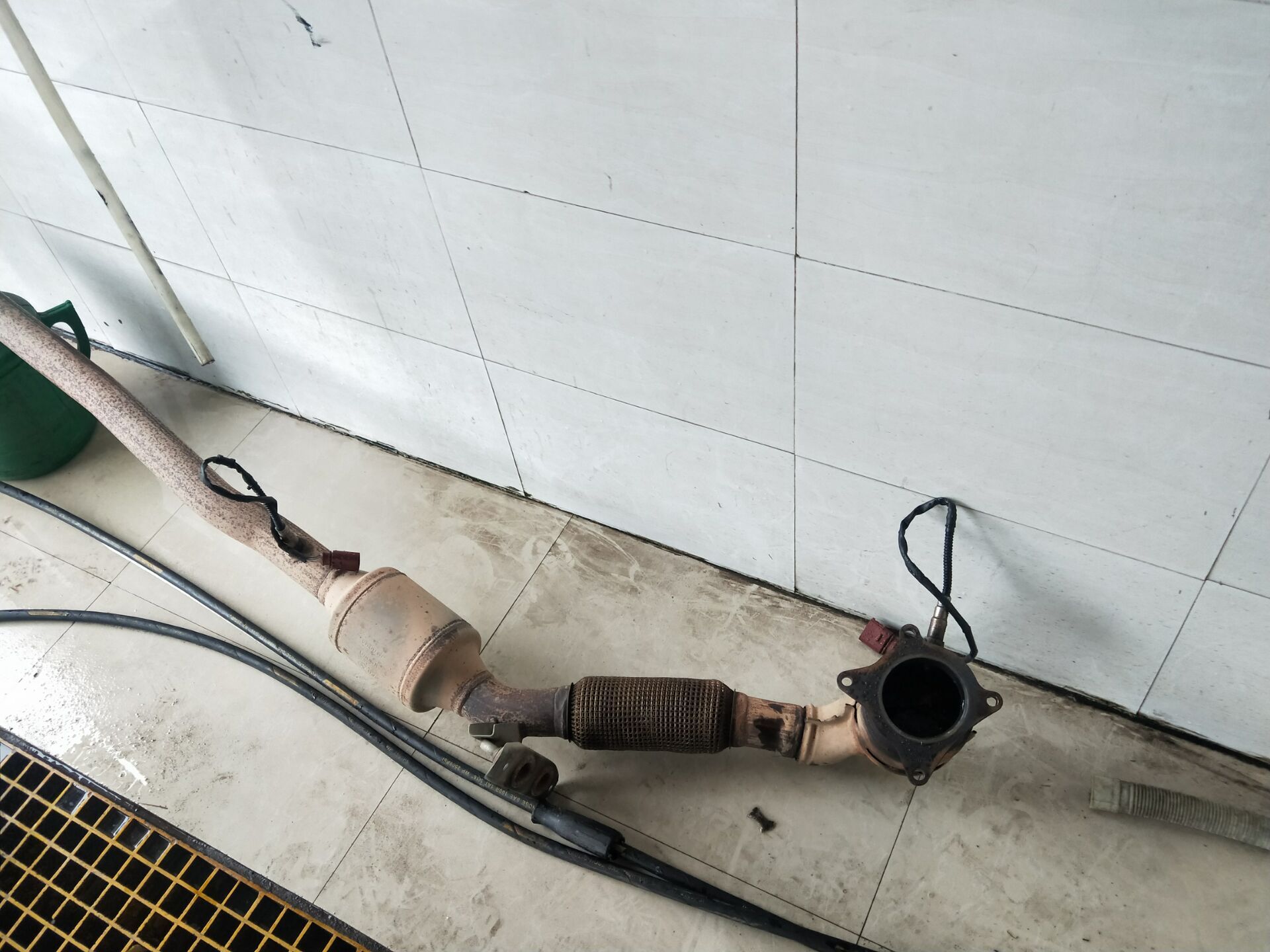 2010款大众途观发动机大修,2010年大众途观大修自己开值不