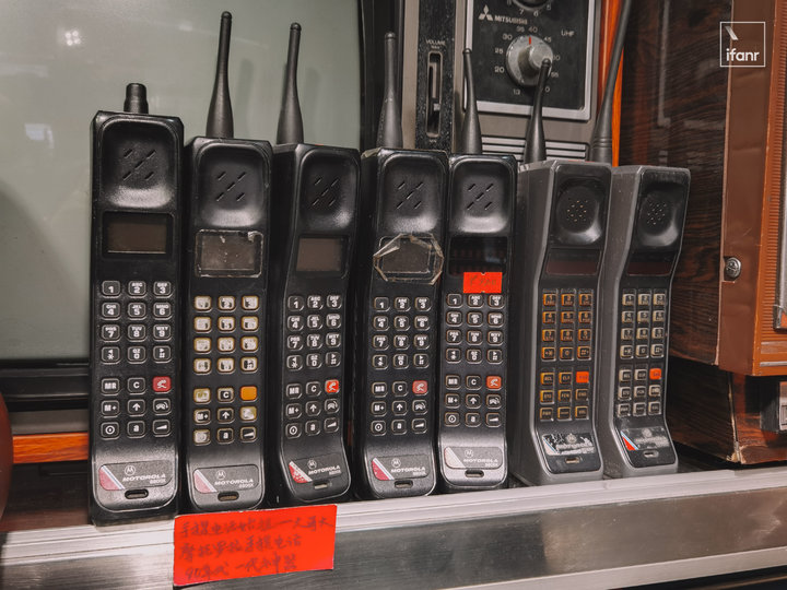 我在旧货市场淘了一天「电子垃圾」，这里是熟男的精神博物馆