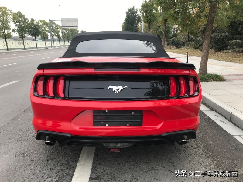 福特野马敞篷二手价格,平民跑车野马科迈罗