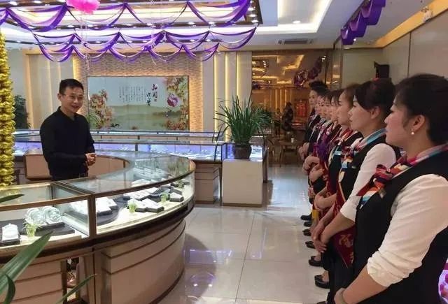 珠宝店长管理必备,珠宝店店长要怎么管理员工
