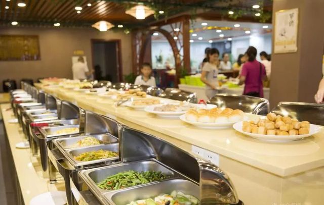 快收藏美食,广州小蛮腰附近海鲜自助餐600元的