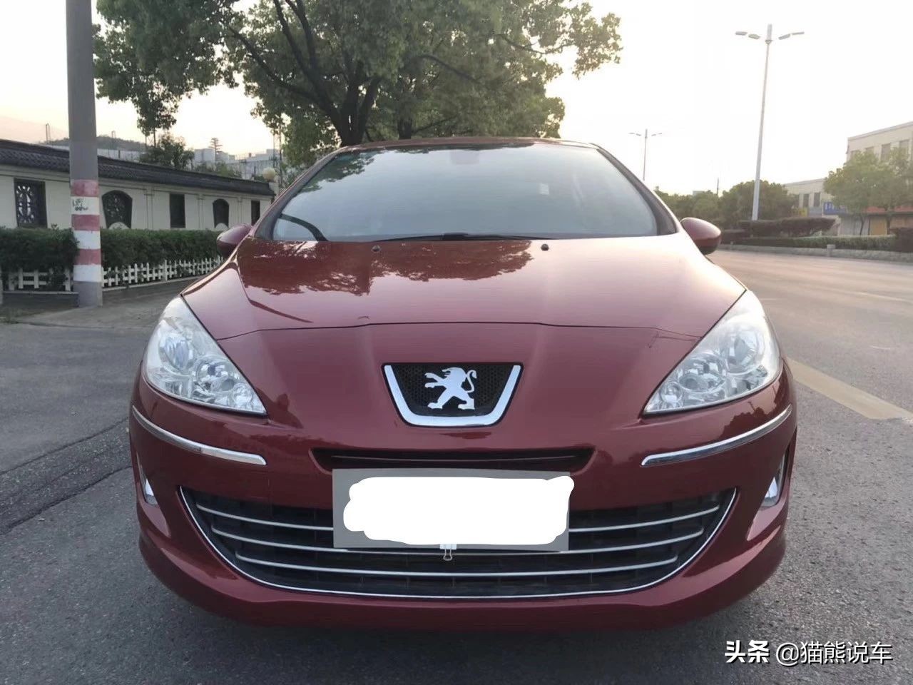 11年1.6的标致408,10年标致408手动挡二手车