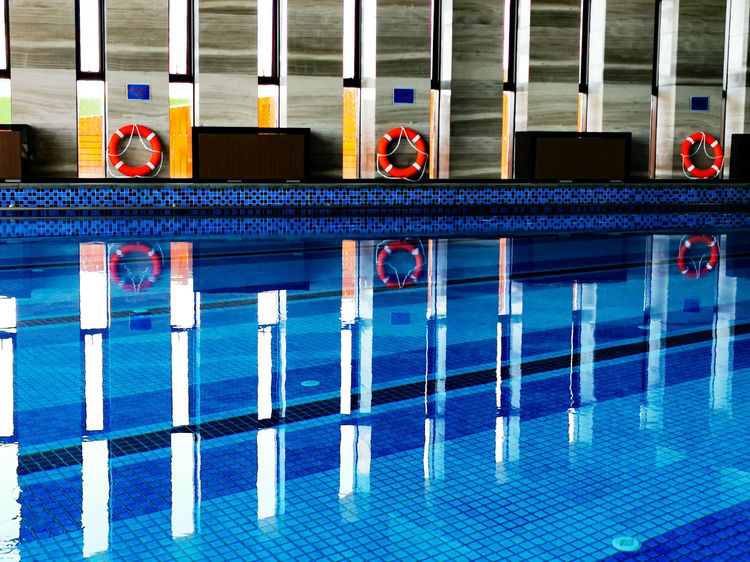 温泉是怎么治病的,泡温泉真的可以调理身体吗