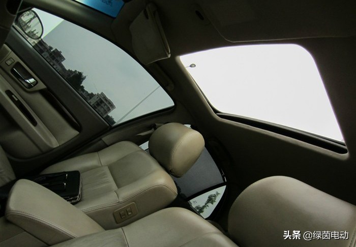 心中的神车,无法超越的经典别克君威