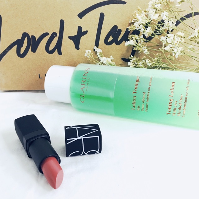 娇韵诗护肤品测评最好用的,娇韵诗莲花油的功效