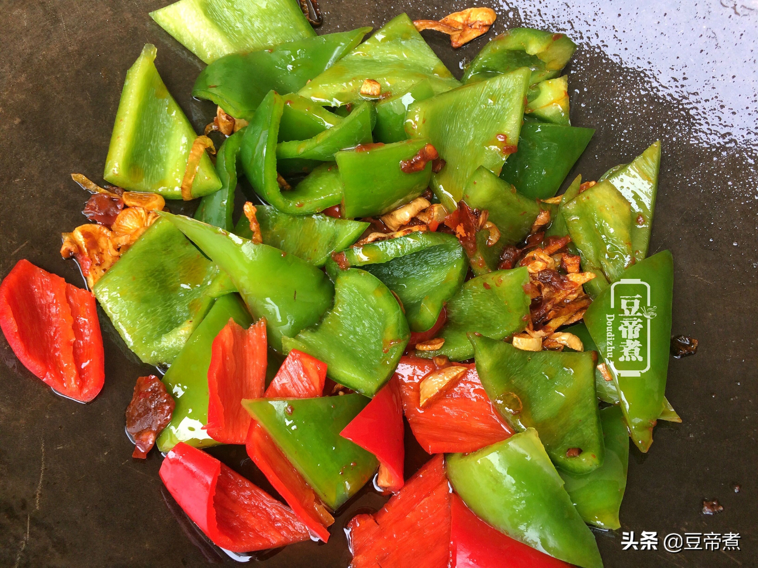 鱿鱼爆炒要炒几分钟,鱿鱼爆炒注意点