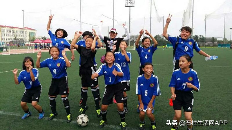 大山里的孩子足球队,大山里的少年足球队