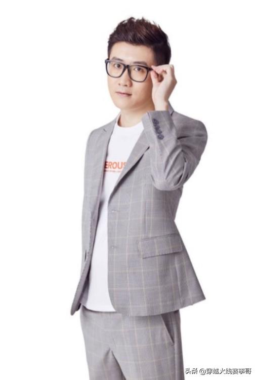 莎莎？鲨鲨？以白鲨为原型的电竞女选手？