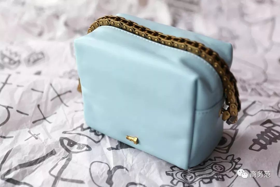 拆开之前收到的54个快递，每一份都让人感到美好