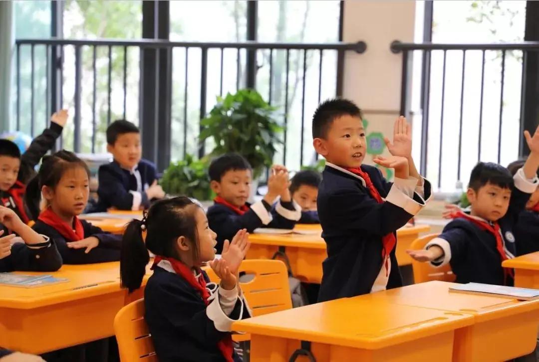 初中民办学校哪一所比较好,封闭式初中寄宿学校排名