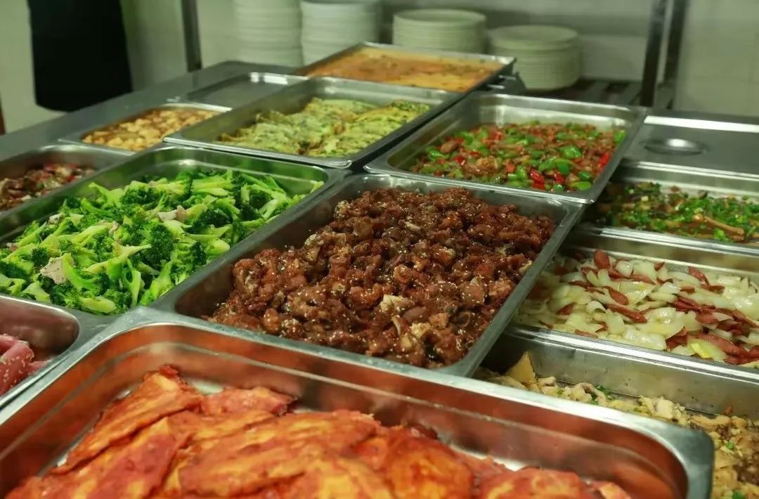 深高级东和深外龙华哪个好,深外龙华高中部成绩