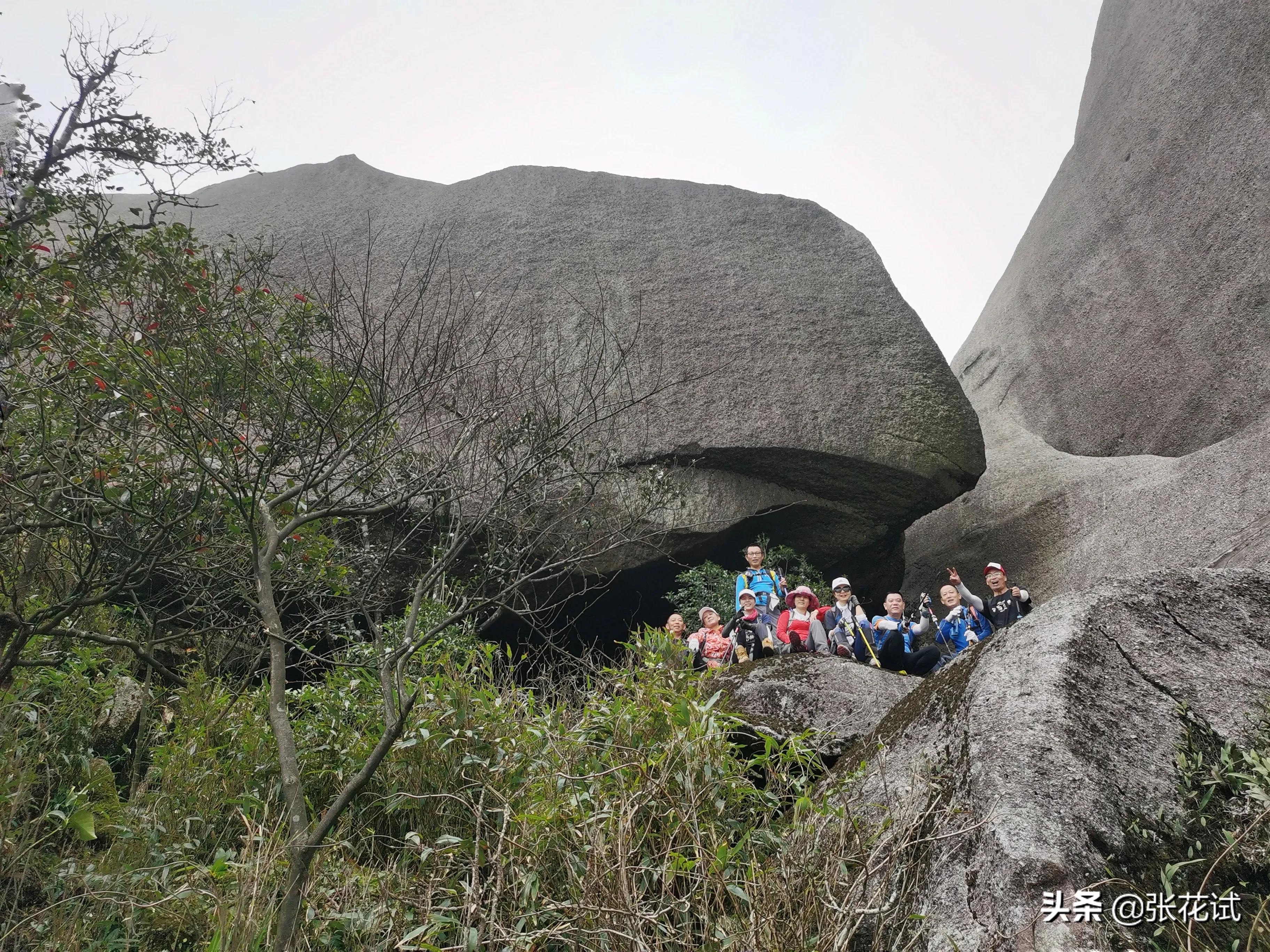 冷瓮顶航拍,冷瓮顶过山峰