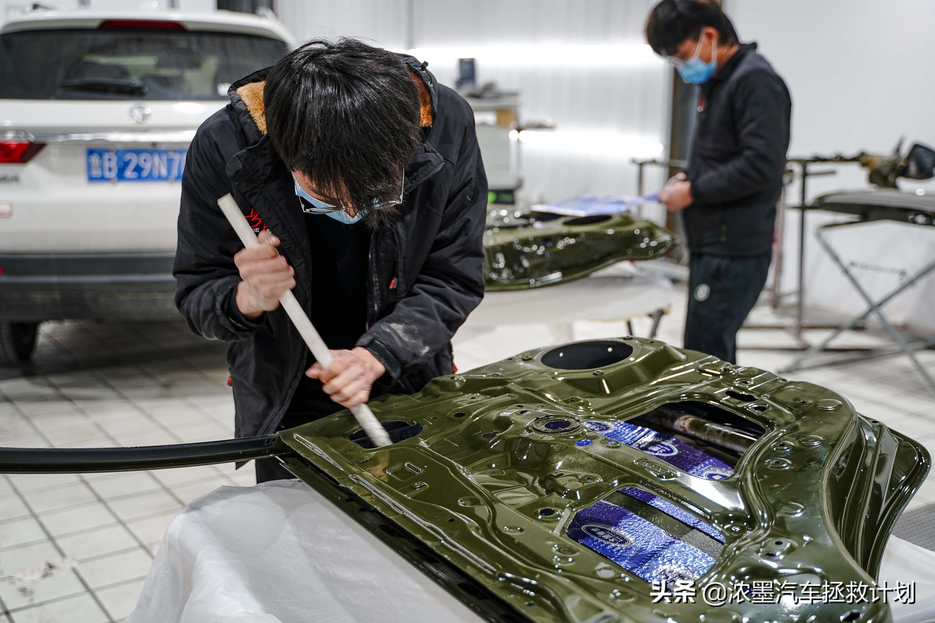 丰田霸道酷路泽带你翻山越岭,丰田兰德酷路泽低速4驱越野模式