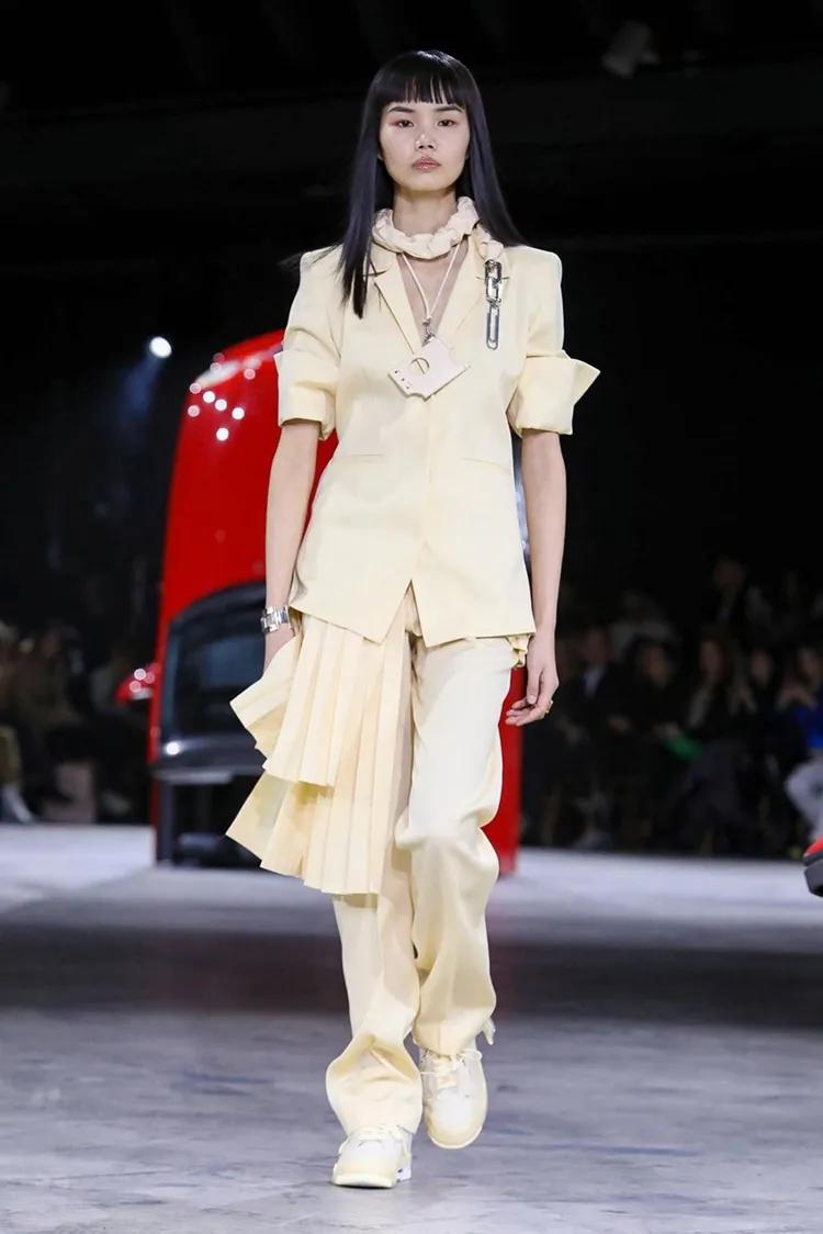 aj4 off white 货量 (aj4offwhite货量多大)