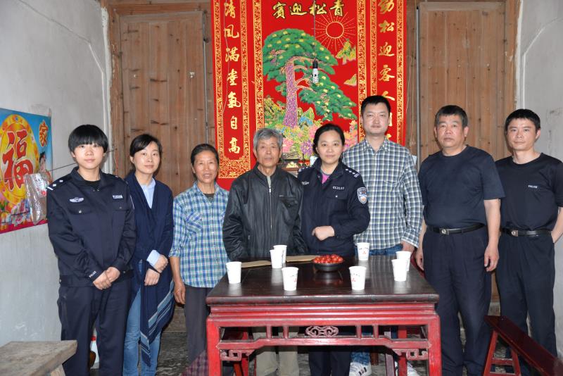 刑警章迁旺生前自述：一个人潜在水里，世界太安静了