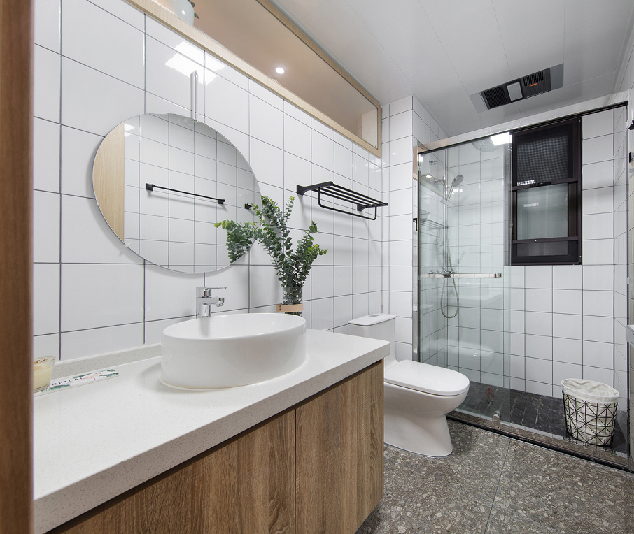 怎么选卫生间花洒马桶和浴柜,卫生间的马桶和淋浴柜怎么选