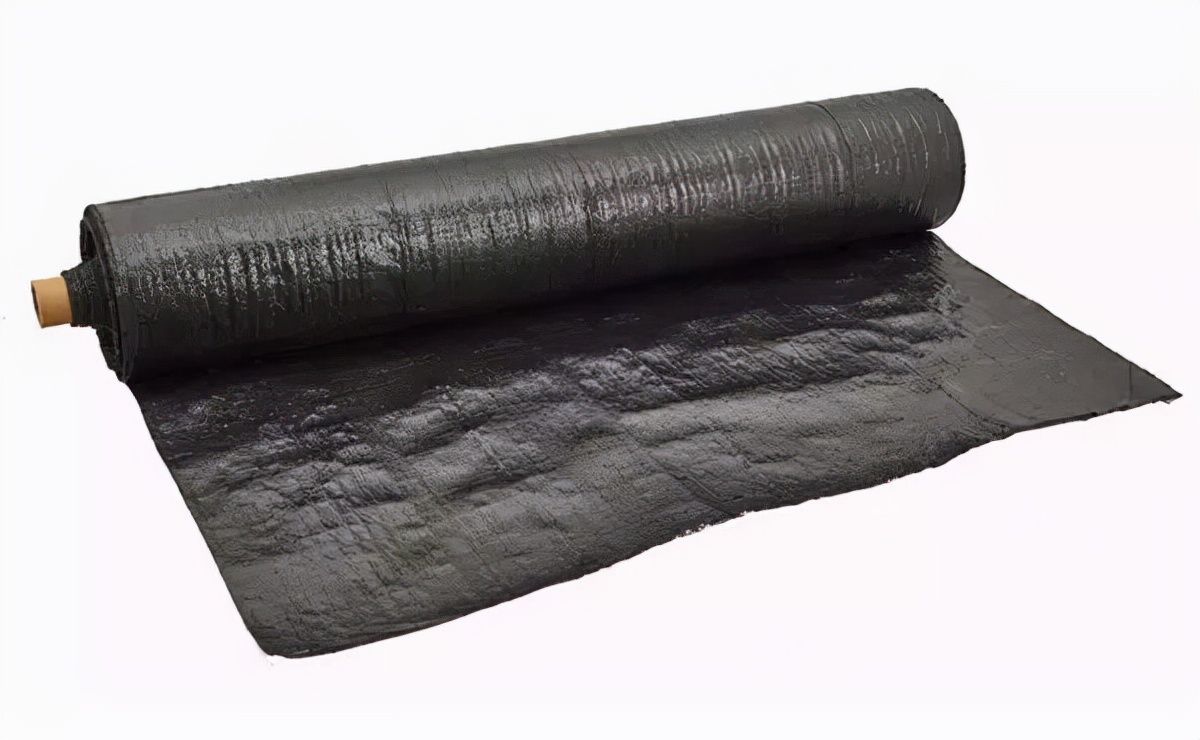 十月花事丨花园覆盖地膜好处多：除草、保暖、保湿、防虫