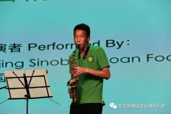 国安一队首位00后！马昆越：场上学习杨智场下学习侯森