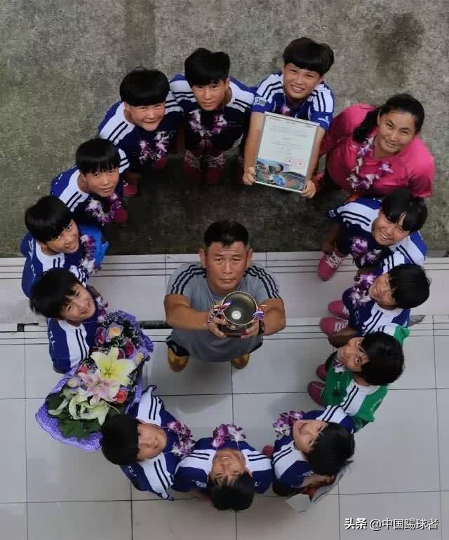 铿锵玫瑰坚强的活着,铿锵玫瑰努力拼搏