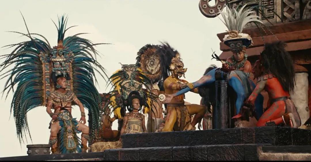 人类历史上最大尺度画面,赤裸裸拍了出来,这电影到底隐喻什么?