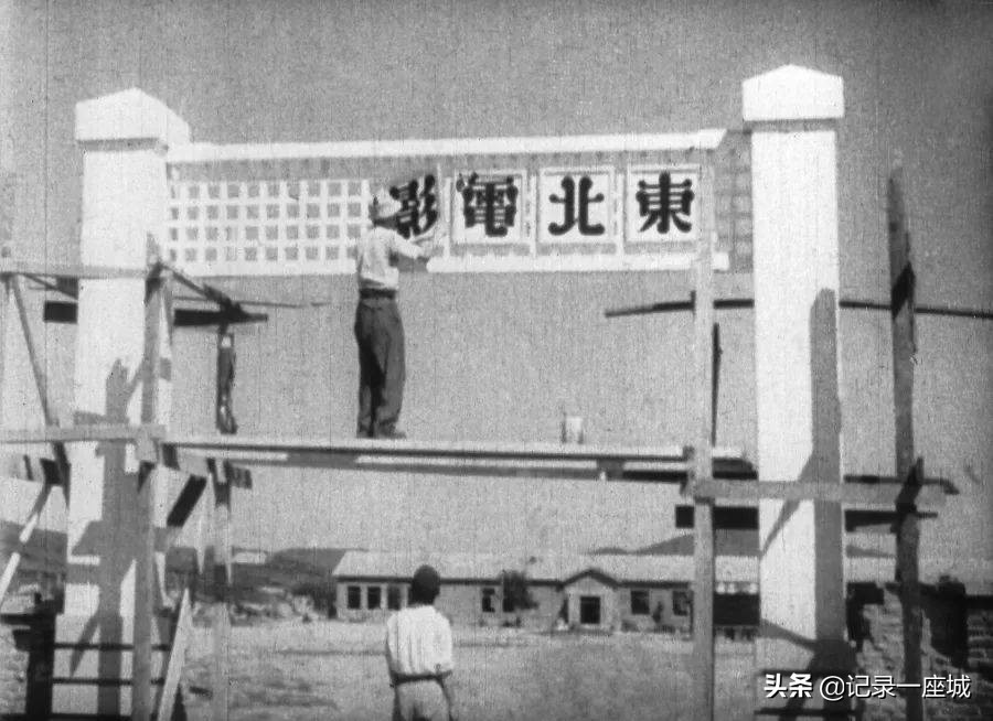 黑夜君王完整版观看,黑夜君王原著小说