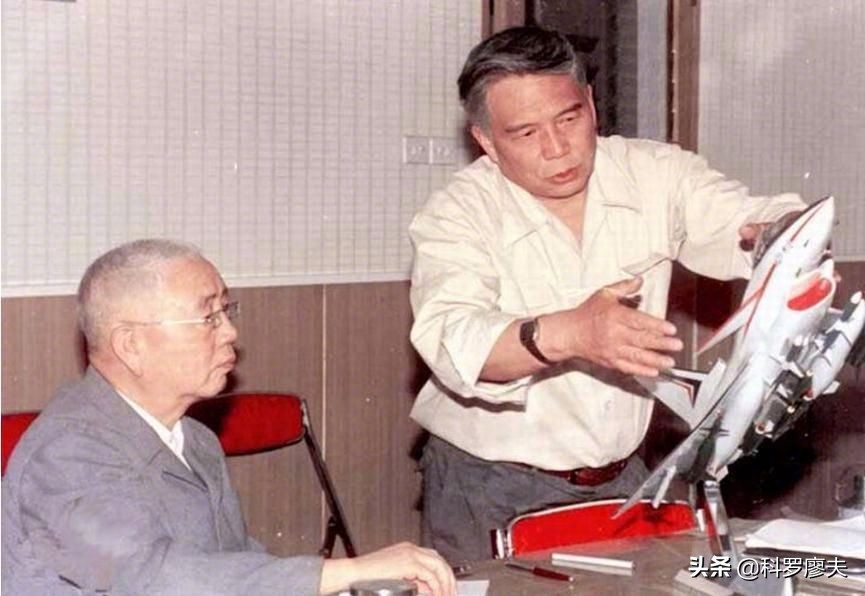 战隼f16航模,中国红色战隼战斗机