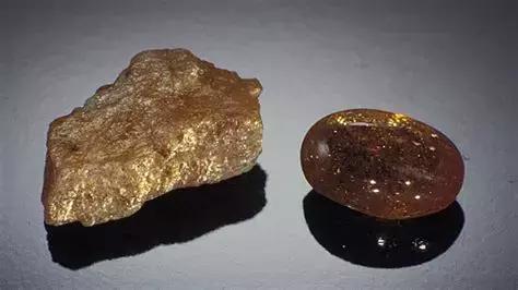 印度月光石矿物,月光石有气泡吗