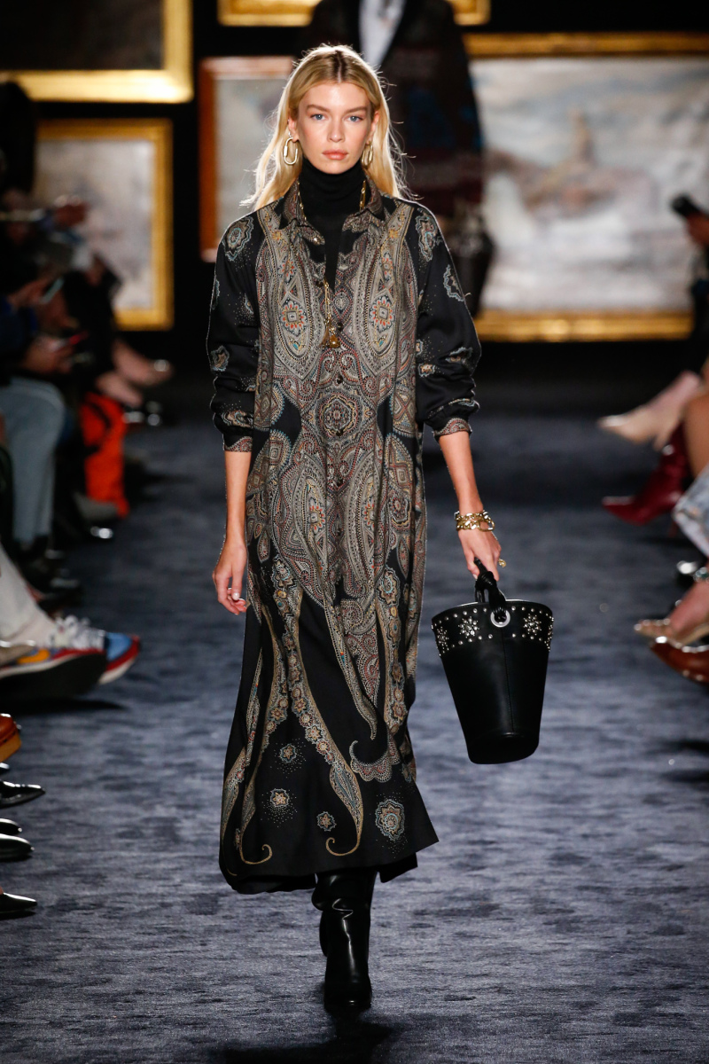 etro刺绣款,etro佩斯利花纹包