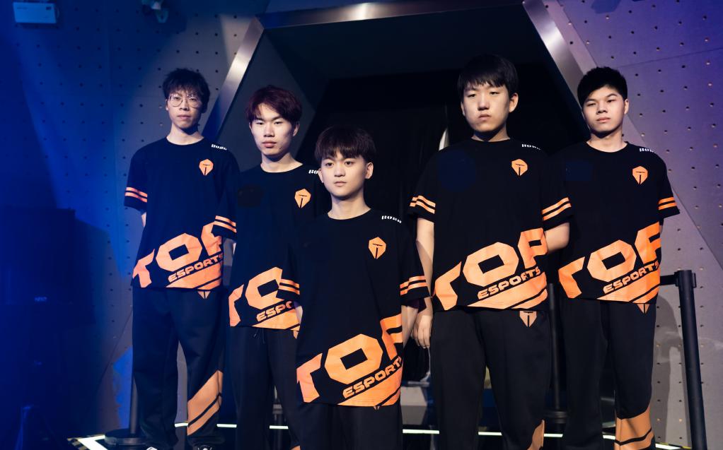 迷神领衔滔搏入驻斗鱼，*情纵**和杀手碰面，上演韩信李白大战？