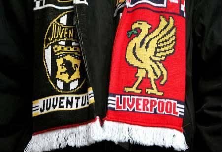 足球赛场上缺乏斗志,足球赛场那些黑暗的悲惨时刻