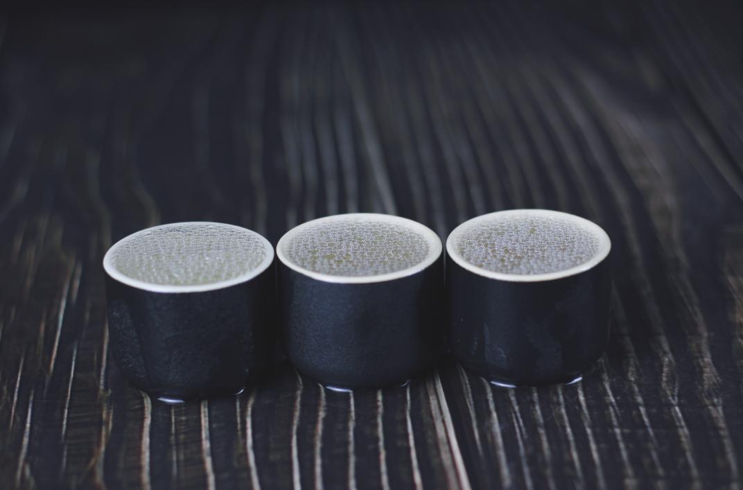 喝了十年白酒,喝了20多年白酒也没什么毛病啊