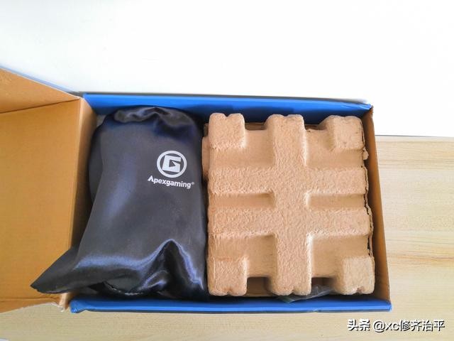 艾湃ag750w拆解,艾湃电竞ag750m拆解