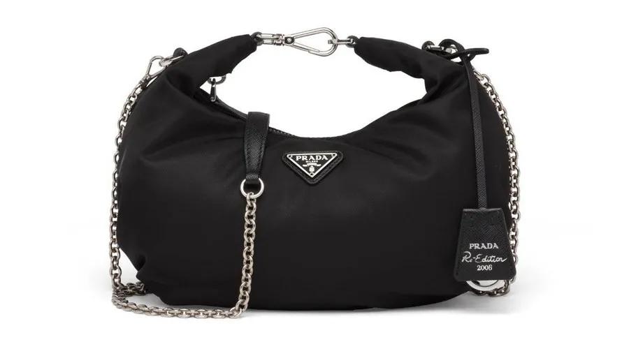 prada品牌墙,prada设计用色