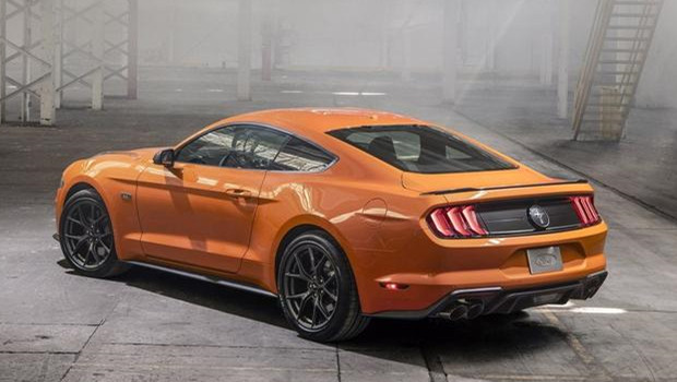 福特野马2.3t是自吸的吗,第三代福特野马5.0升v8版